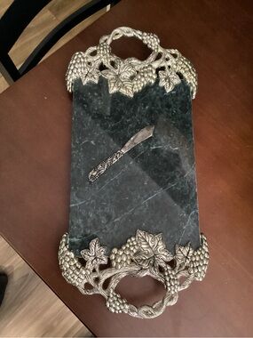 Gardinger Green Marble Serving Board with Silver-Plated Grape Handle w/ spreader